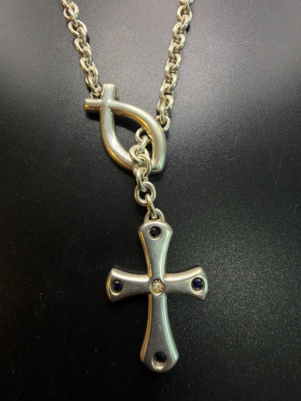 THE BRADFORD EXCHANGE 925 STERLING SILVER CROSS FISH CHAIN NECKLACE